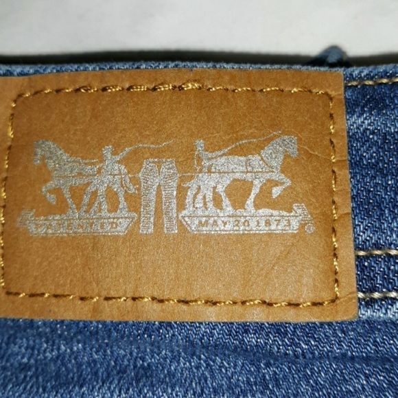 Levi's Jeans 10M 30" x 32" Boot Cut Mid Rise - Picture 2 of 5